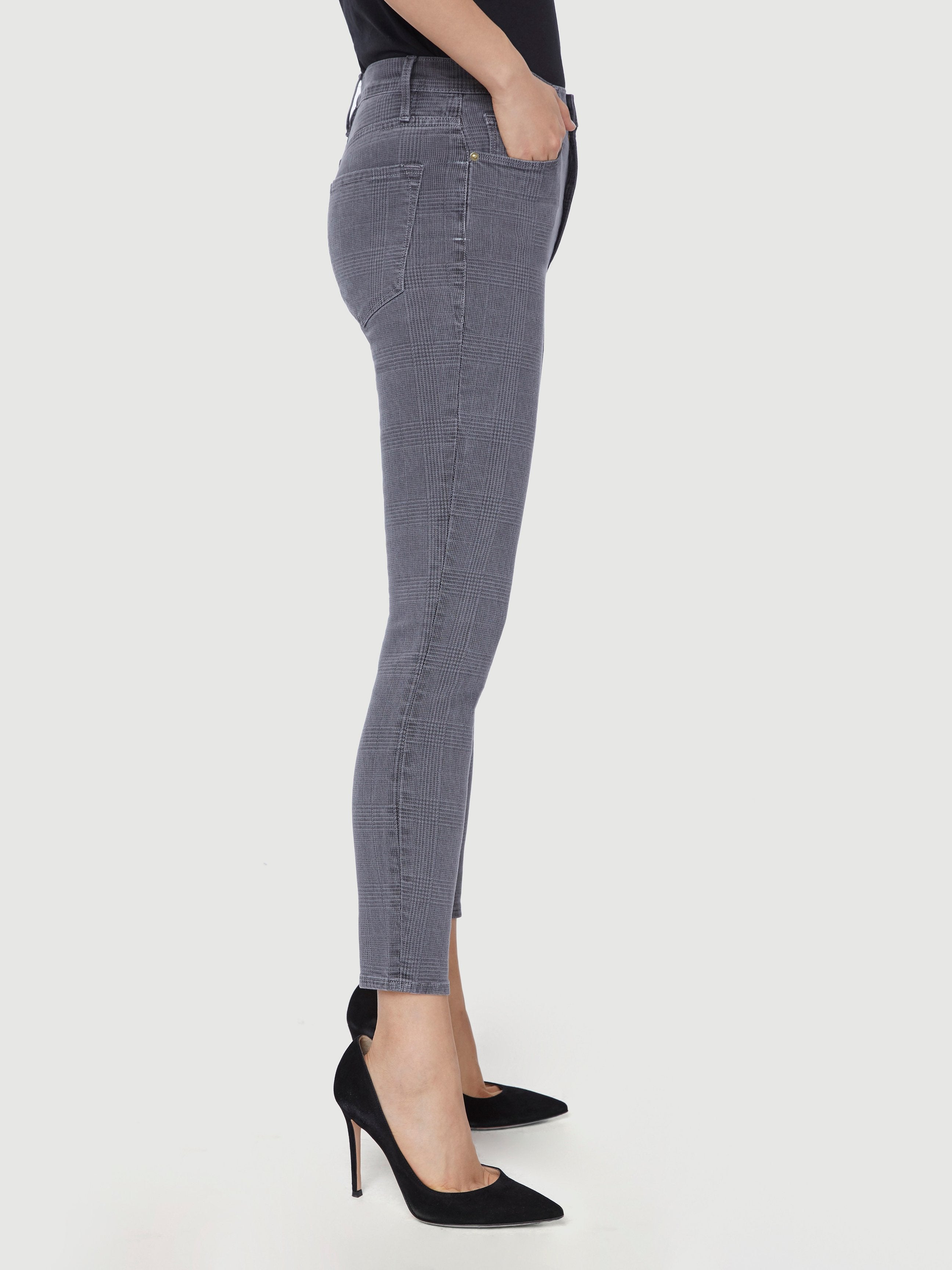 pant side view