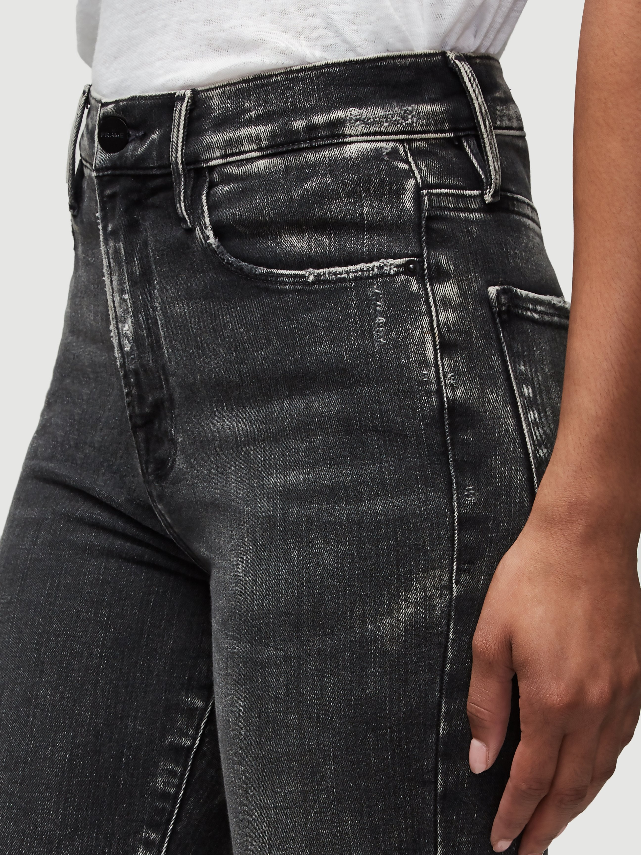 jeans detail view alt:hover