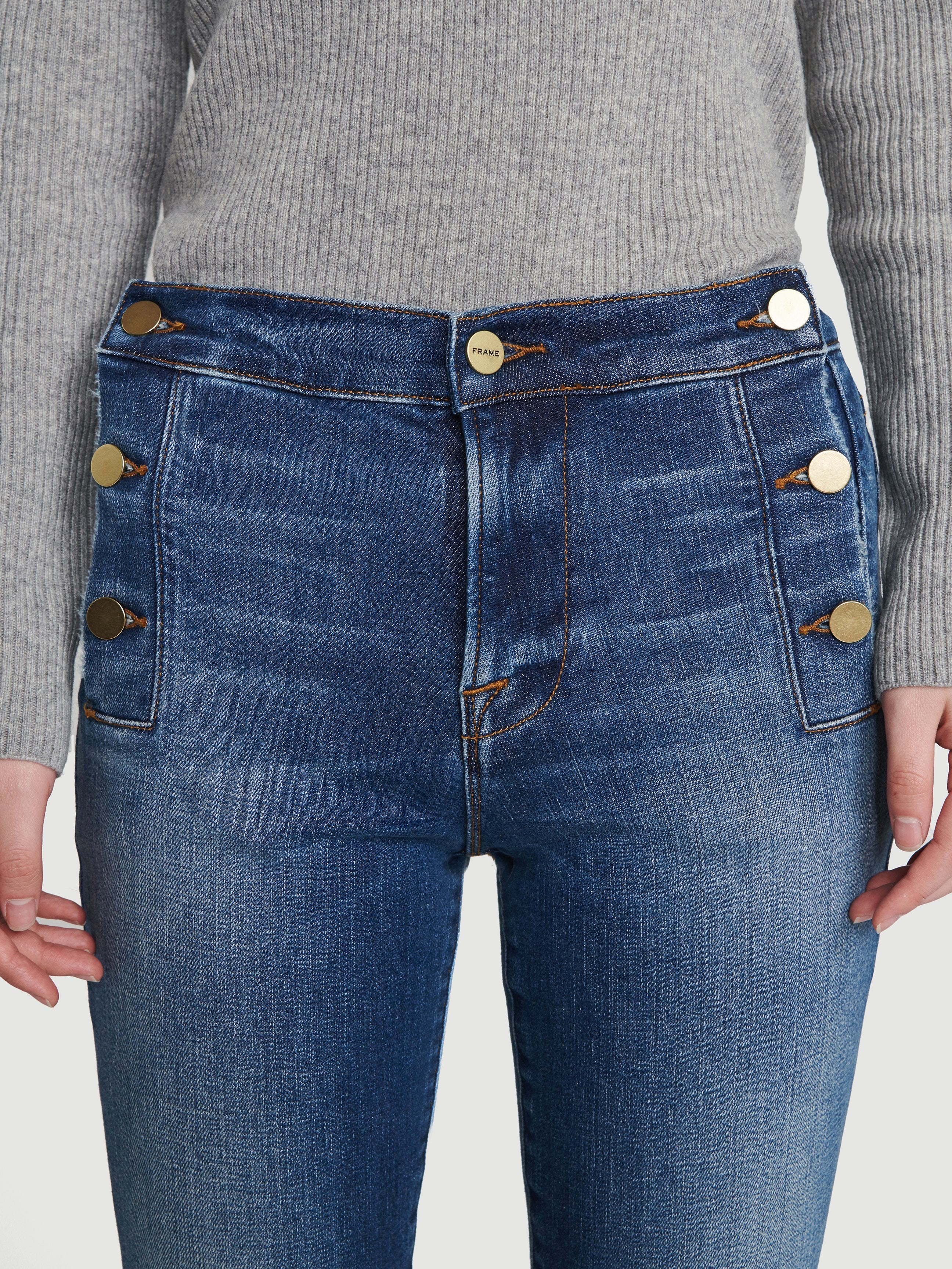 jeans detail view alt:hover