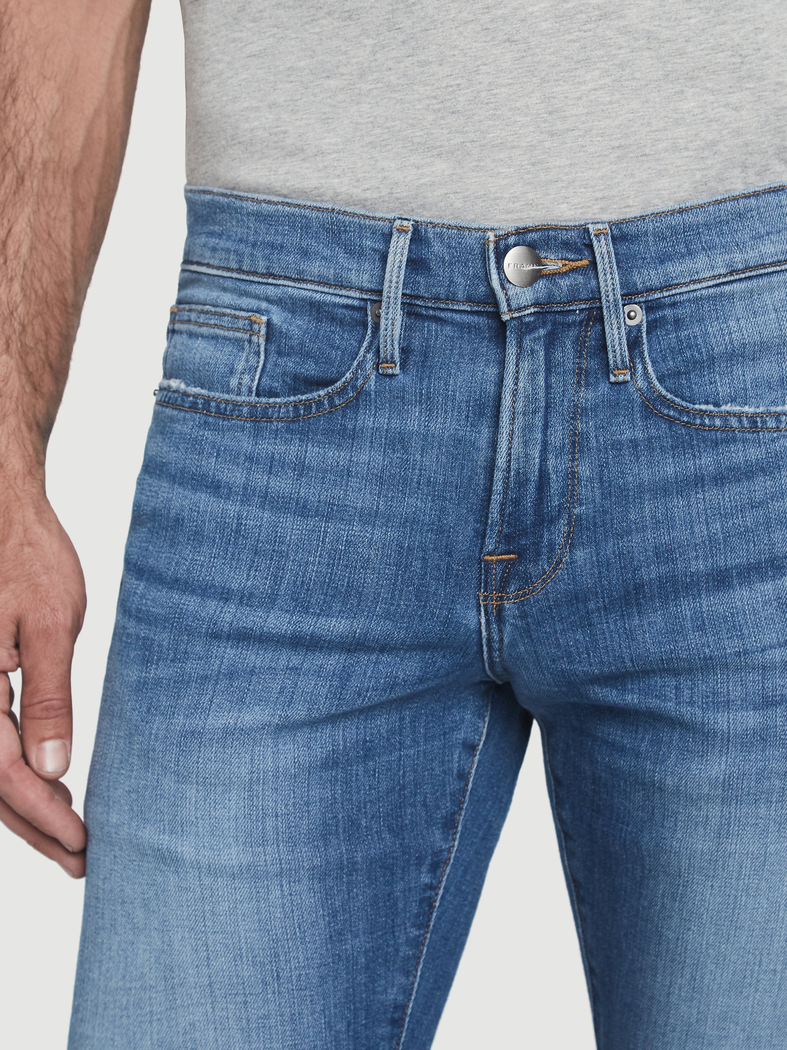 jeans detail view alt:hover