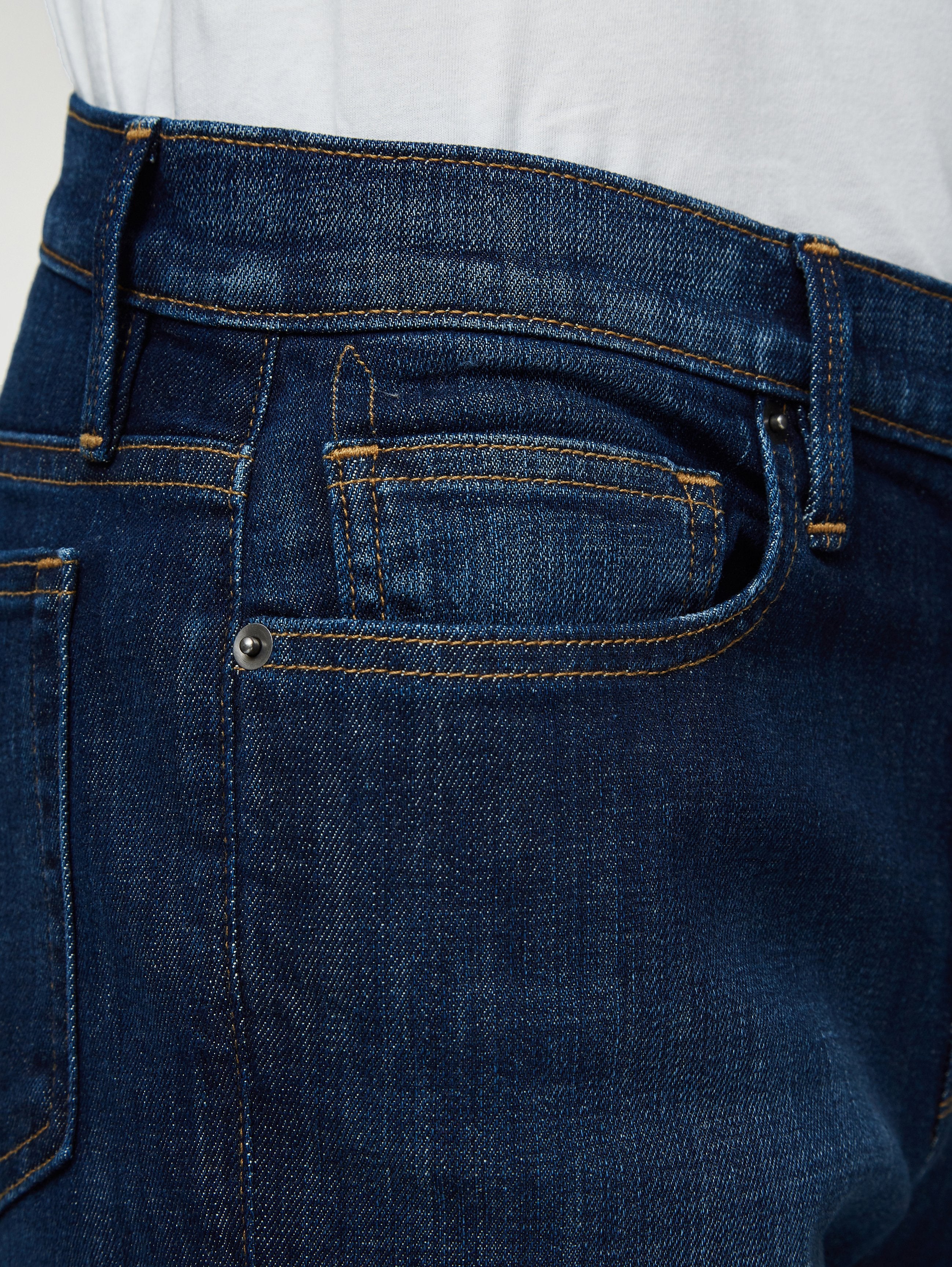jeans detail view alt:hover
