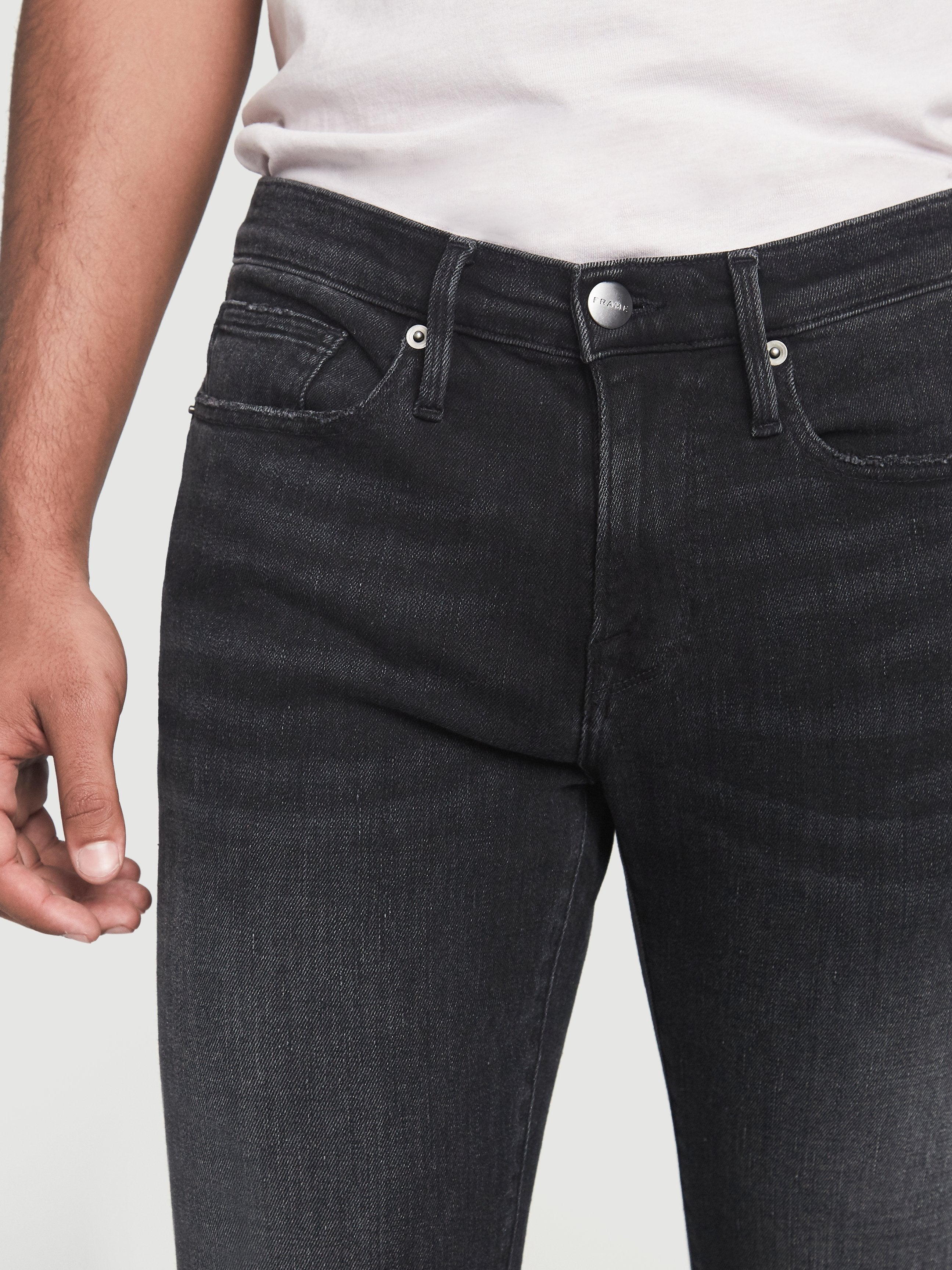 jeans detail view alt:hover