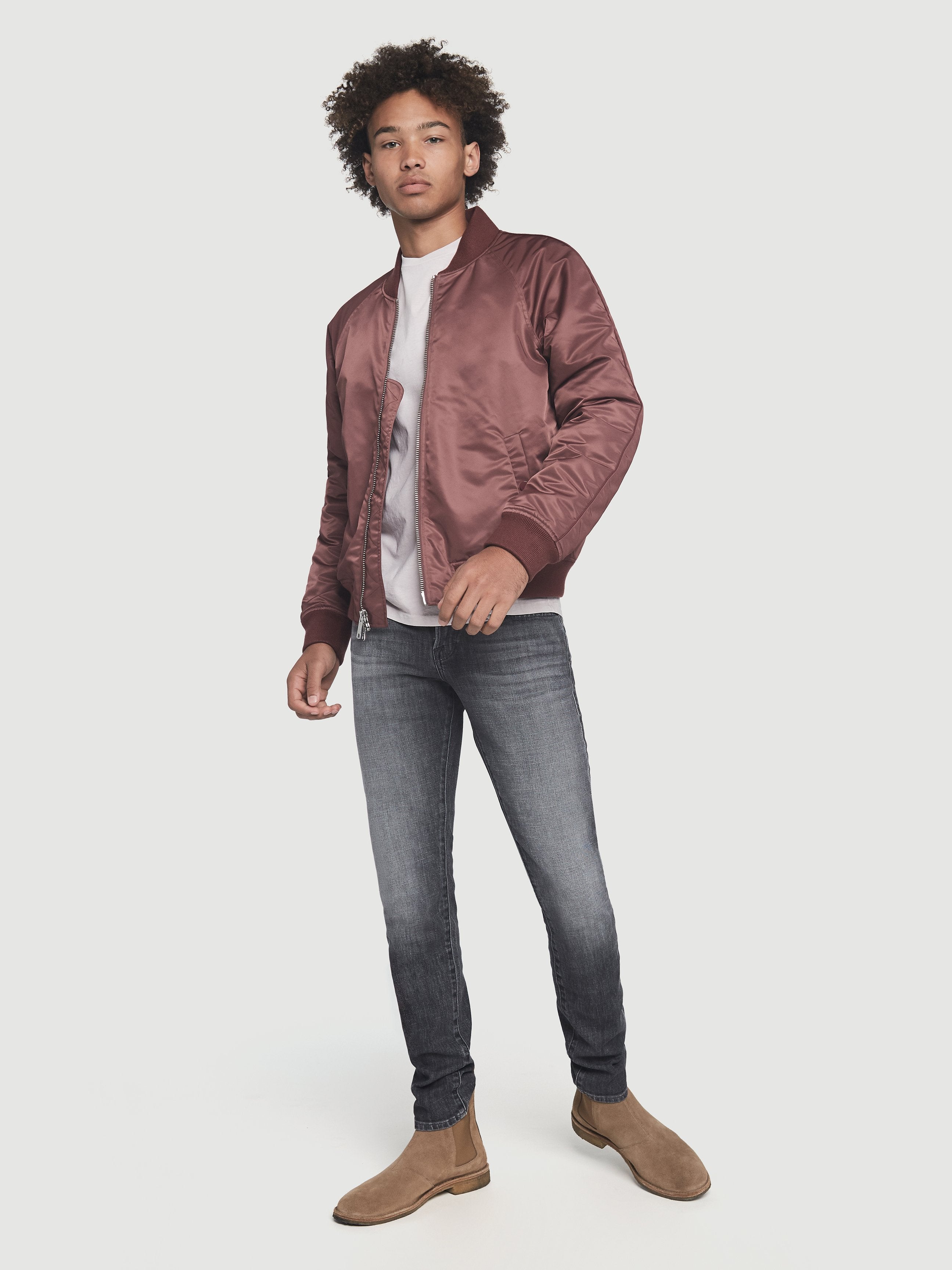 tee front full body view