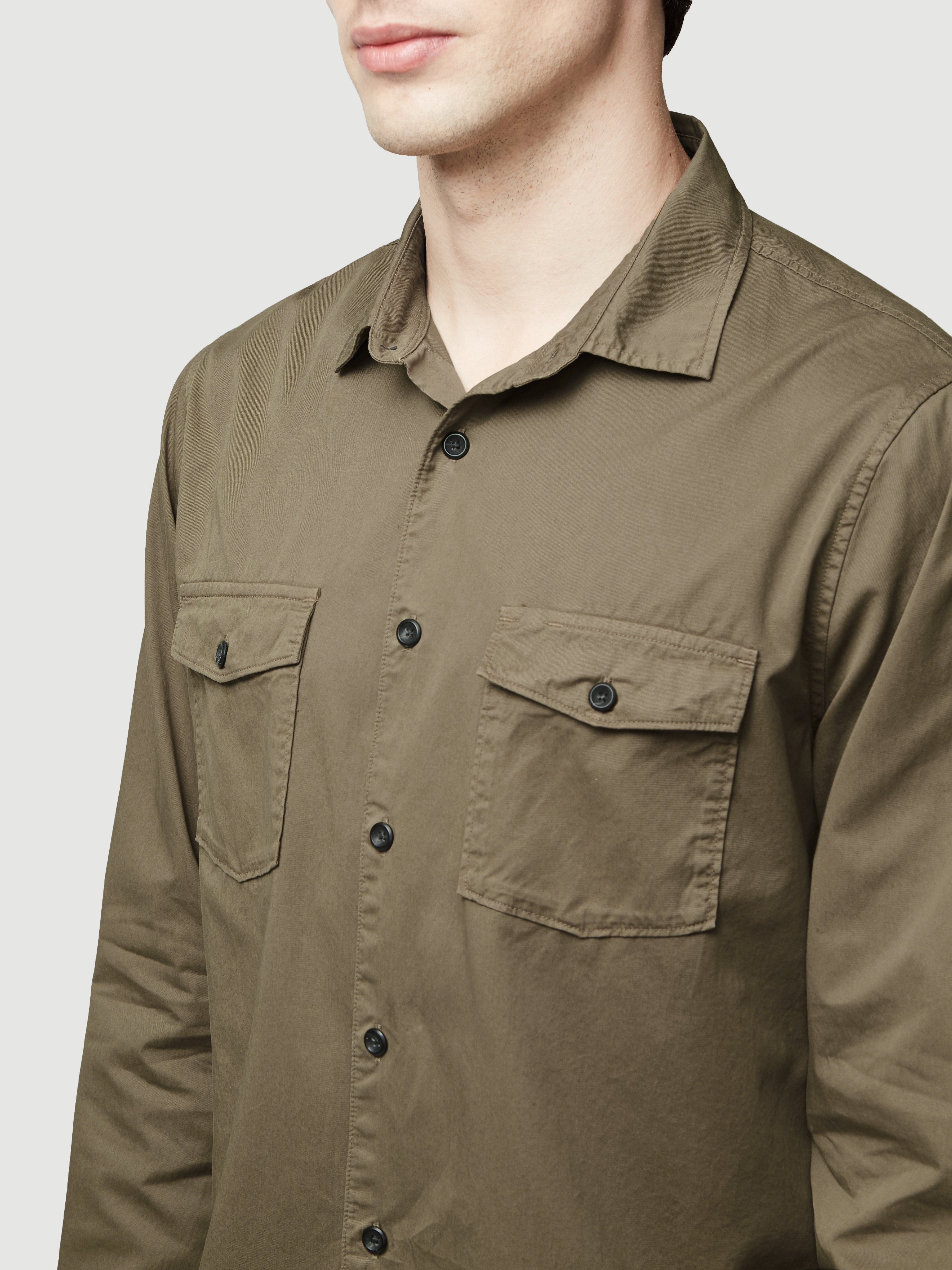 shirt detail view alt:hover