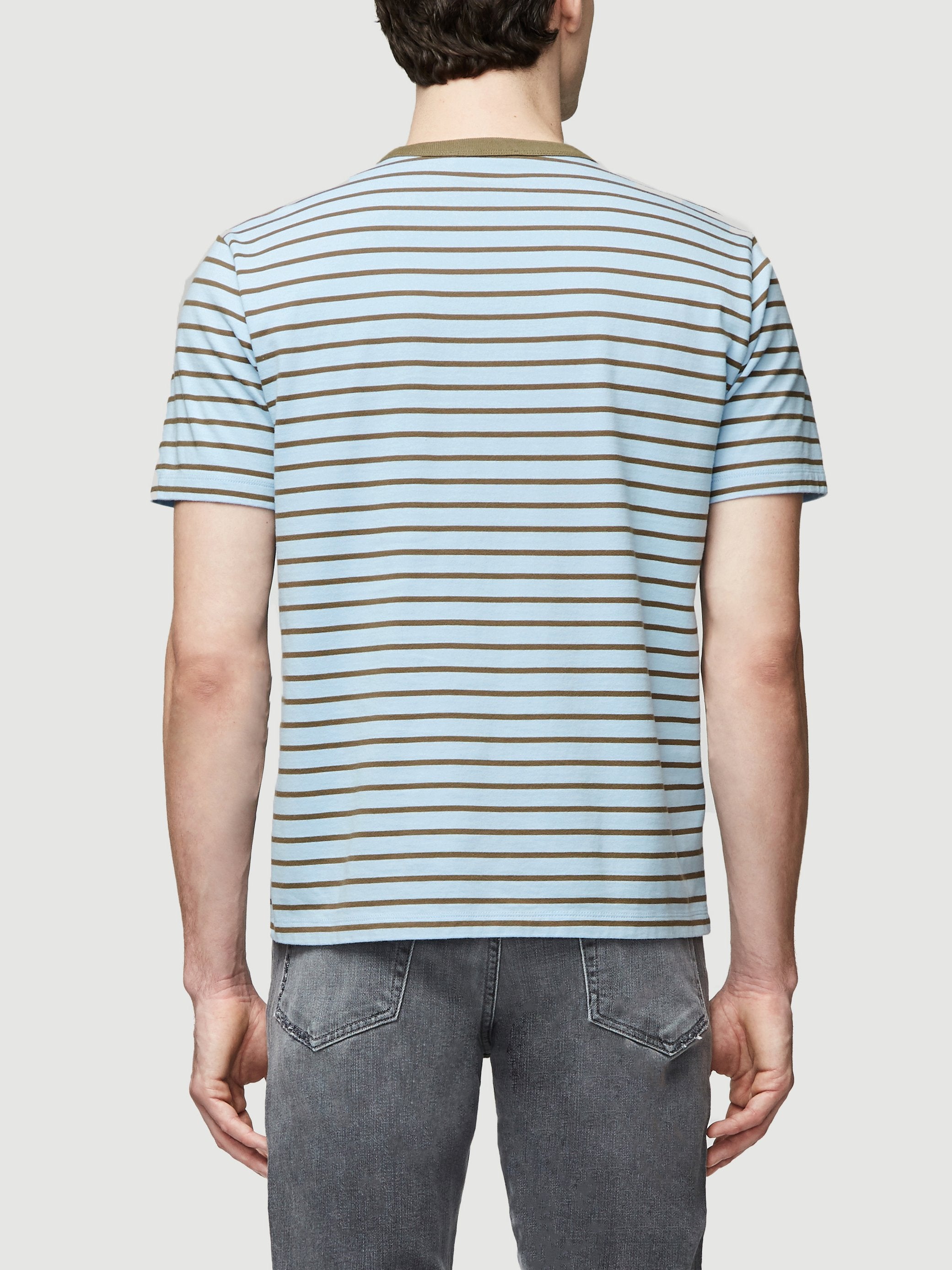 Tee back view