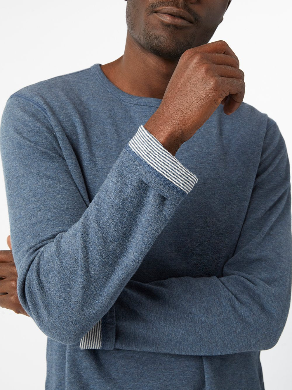 tee detail view alt:hover