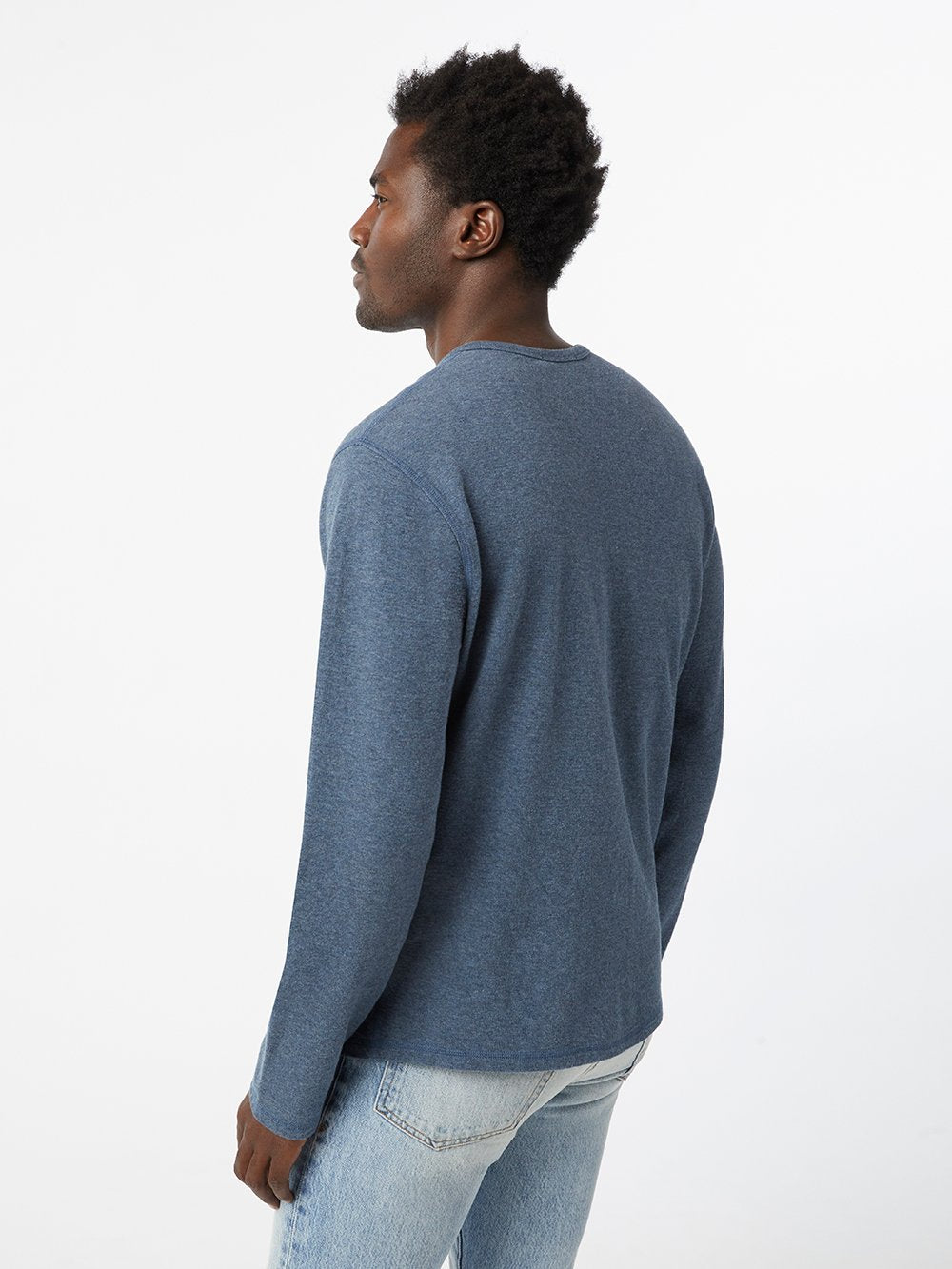 tee back view