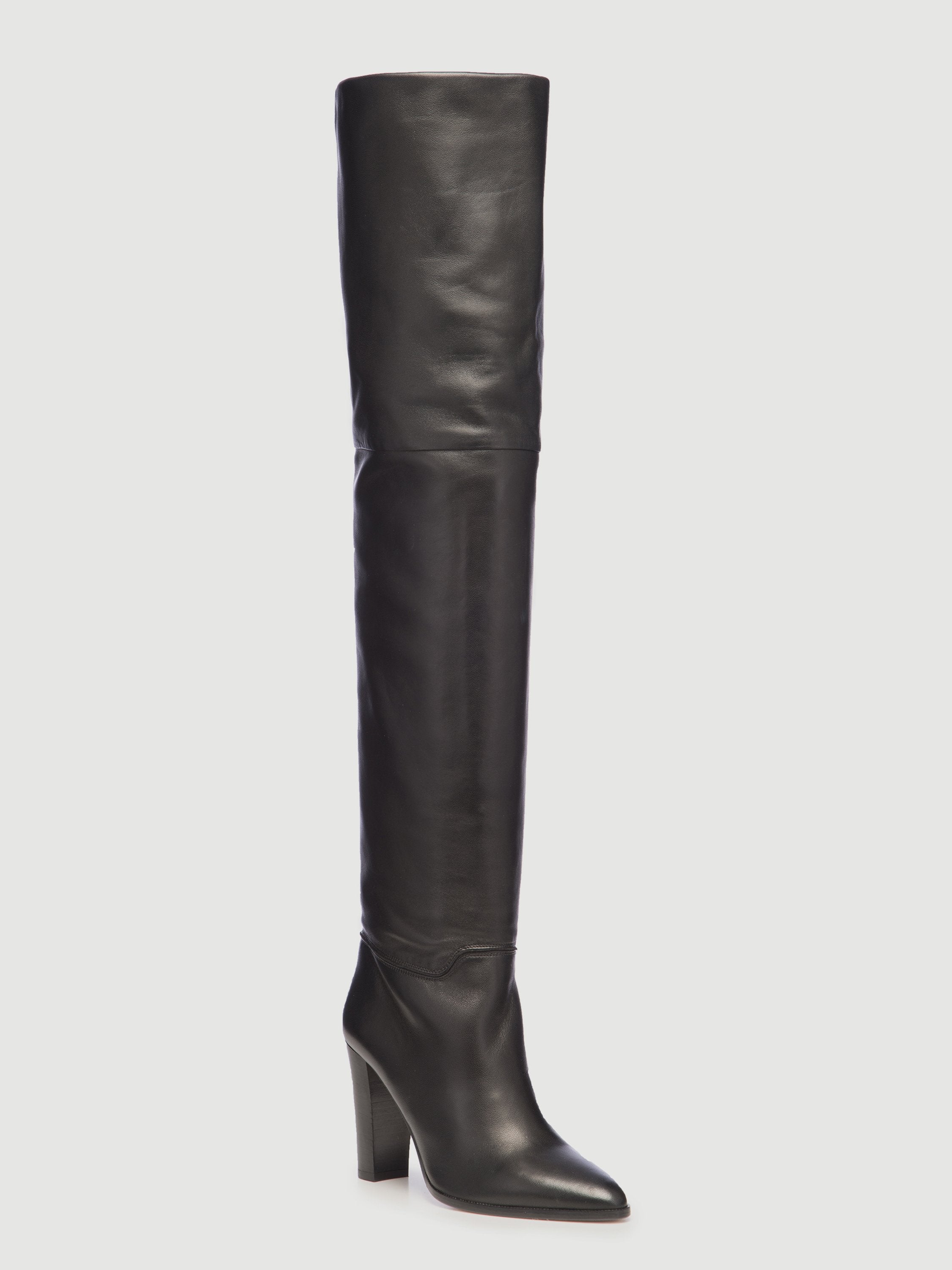 boots side view 2 alt:hover