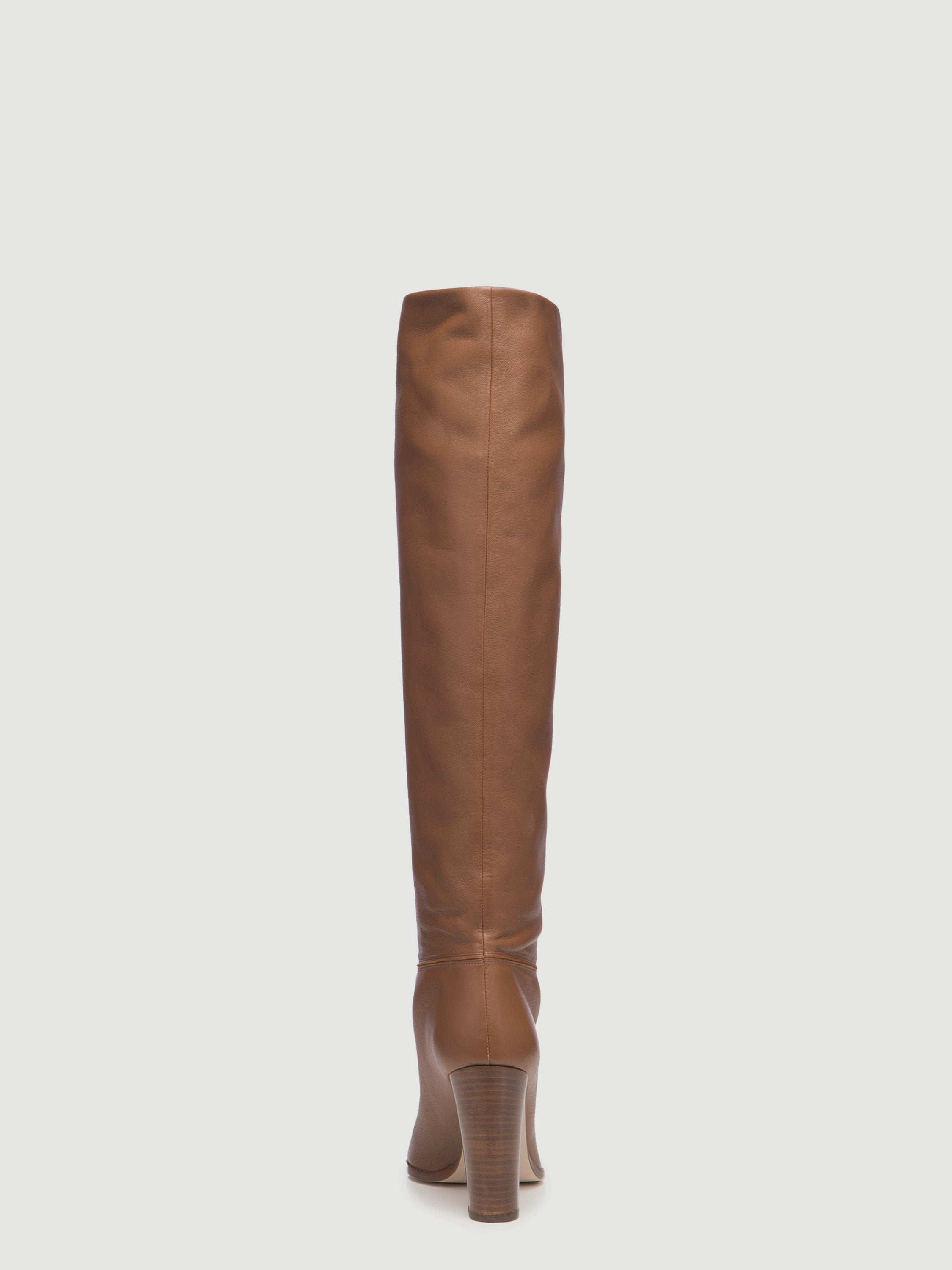 boots back view