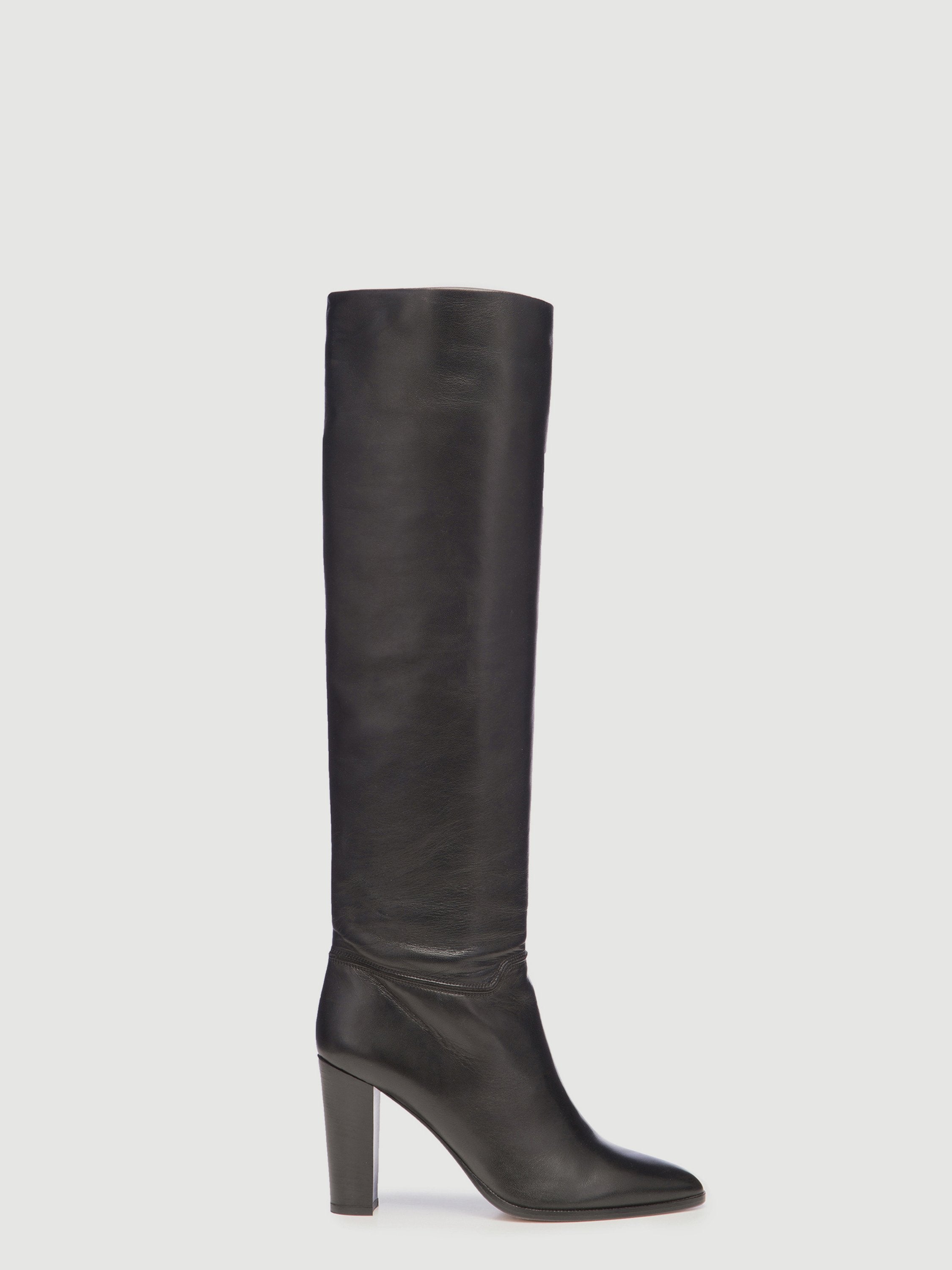 boots side view
