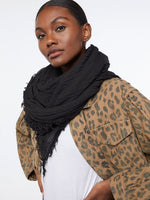 Fringe Woven Scarf 
