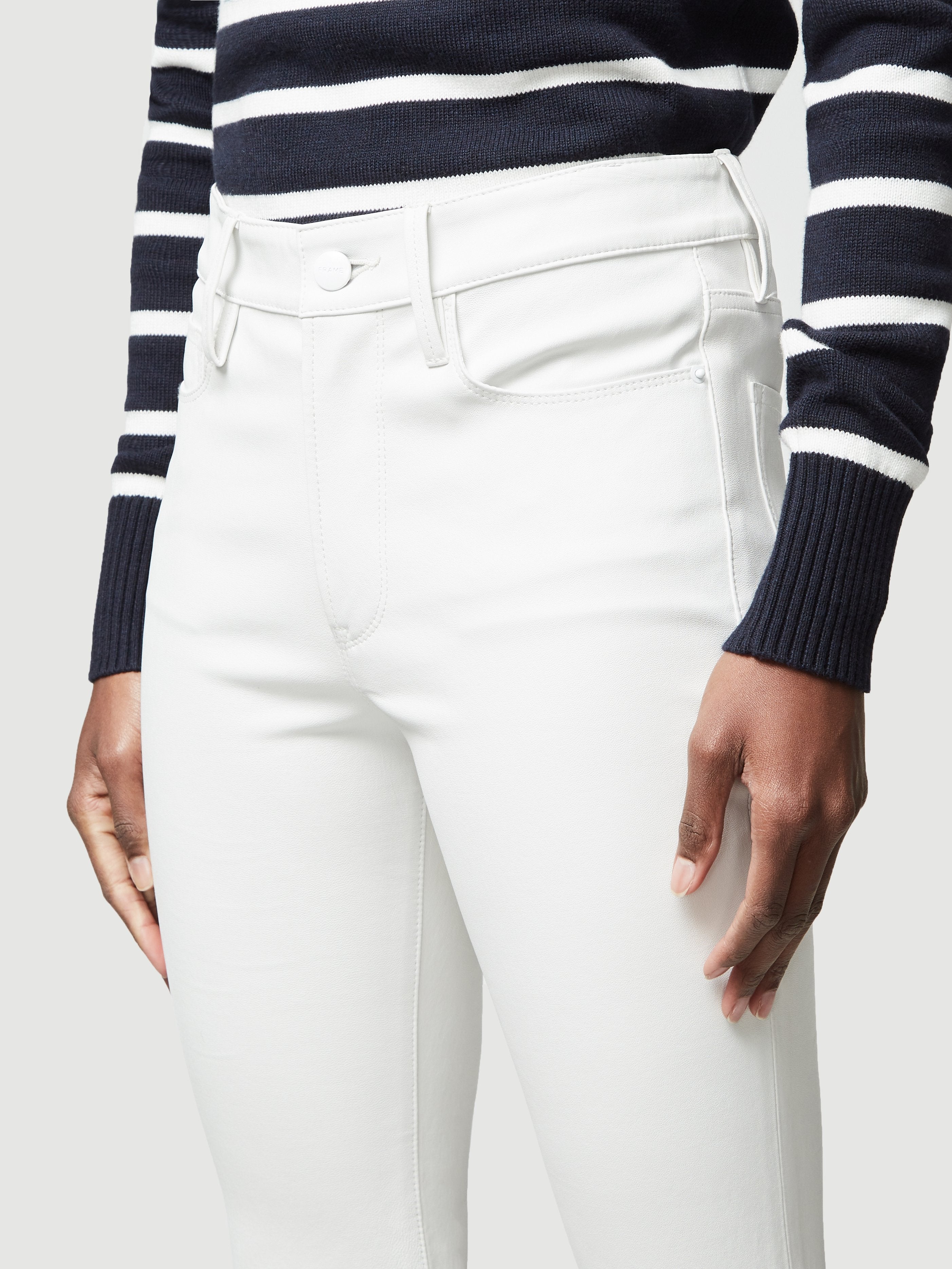 pants front view 2 alt:hover