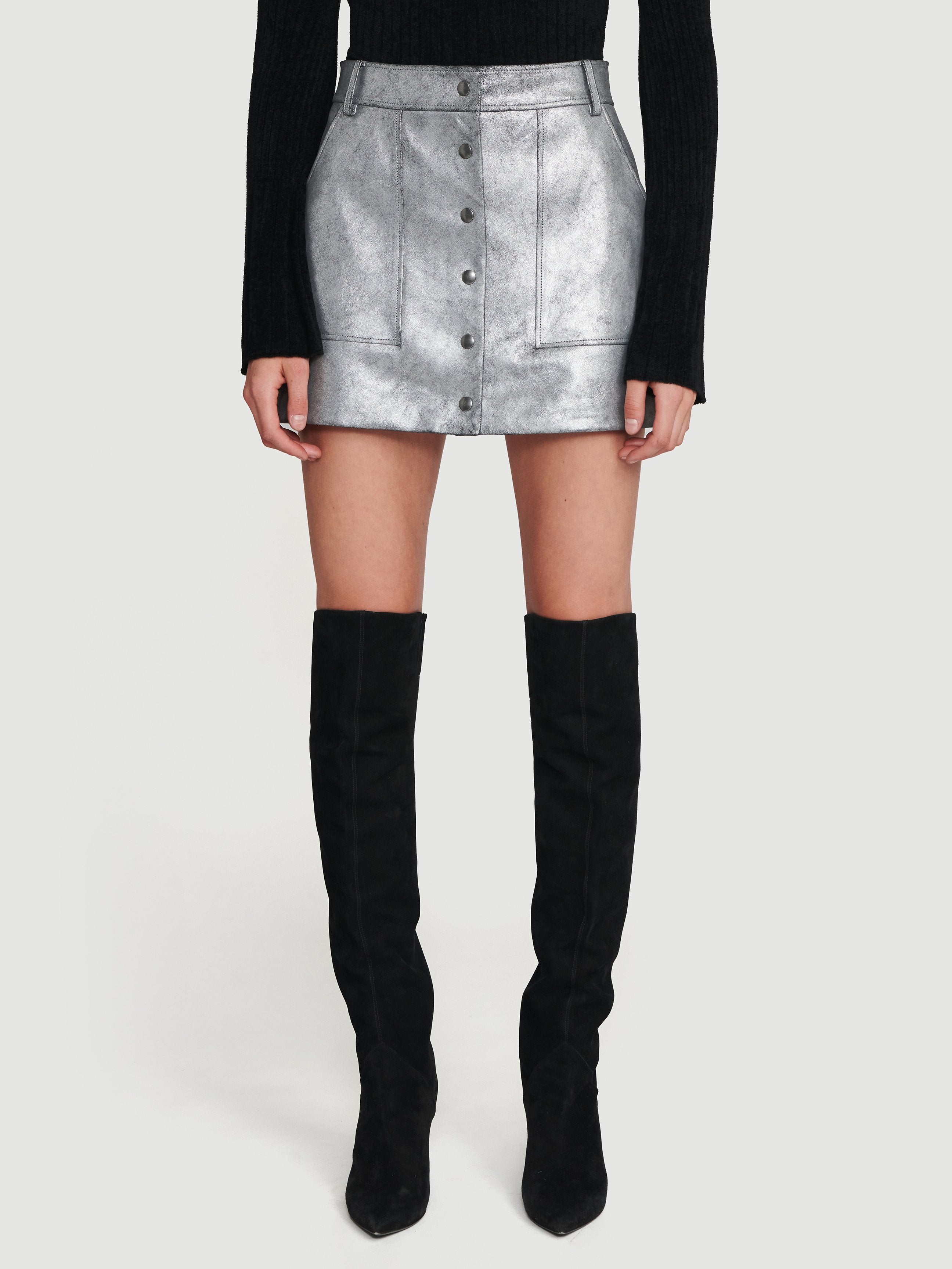 skirt front view