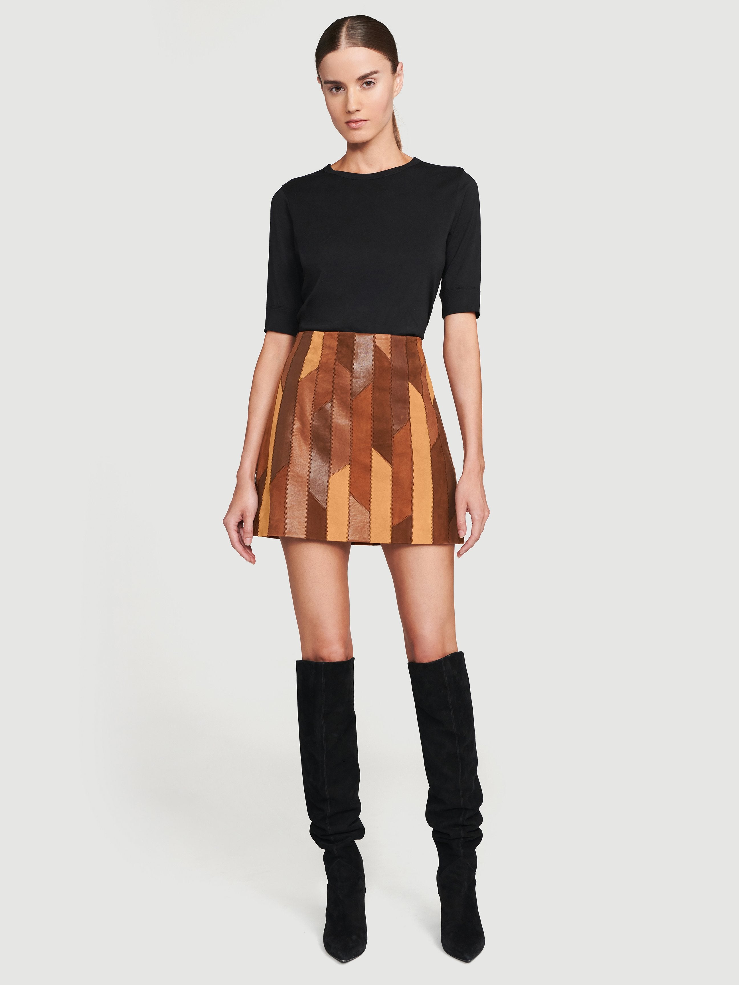 skirt front full body view