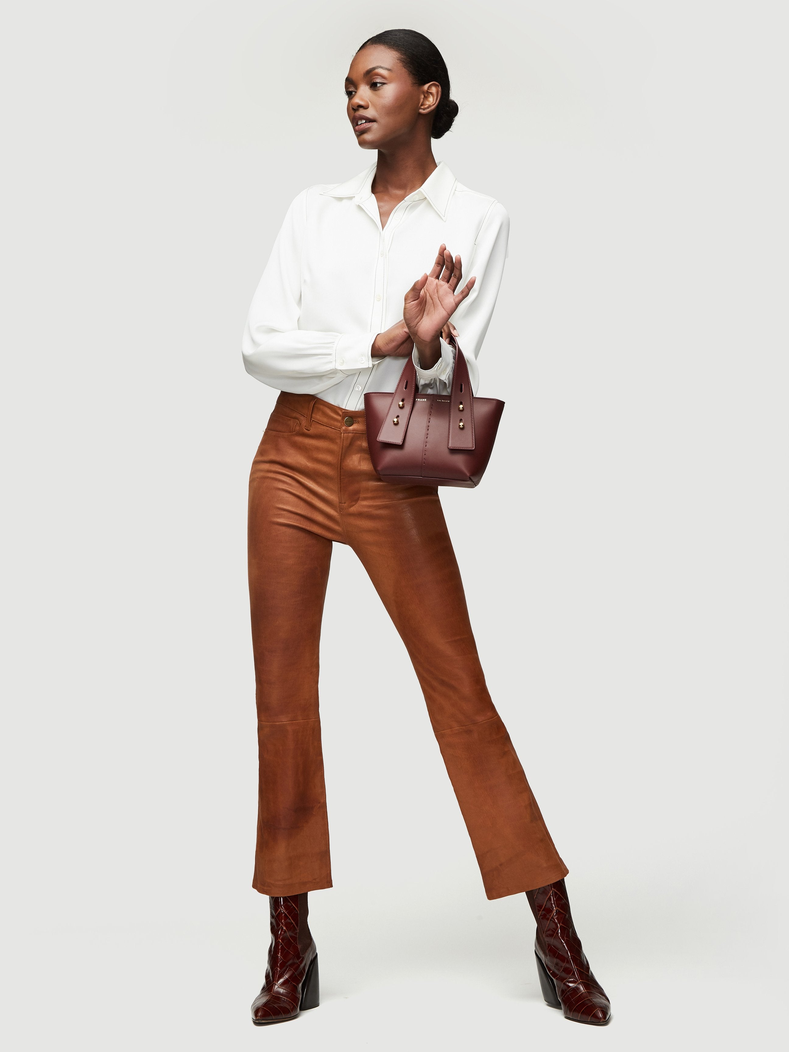 handbag full body front view alt:hover