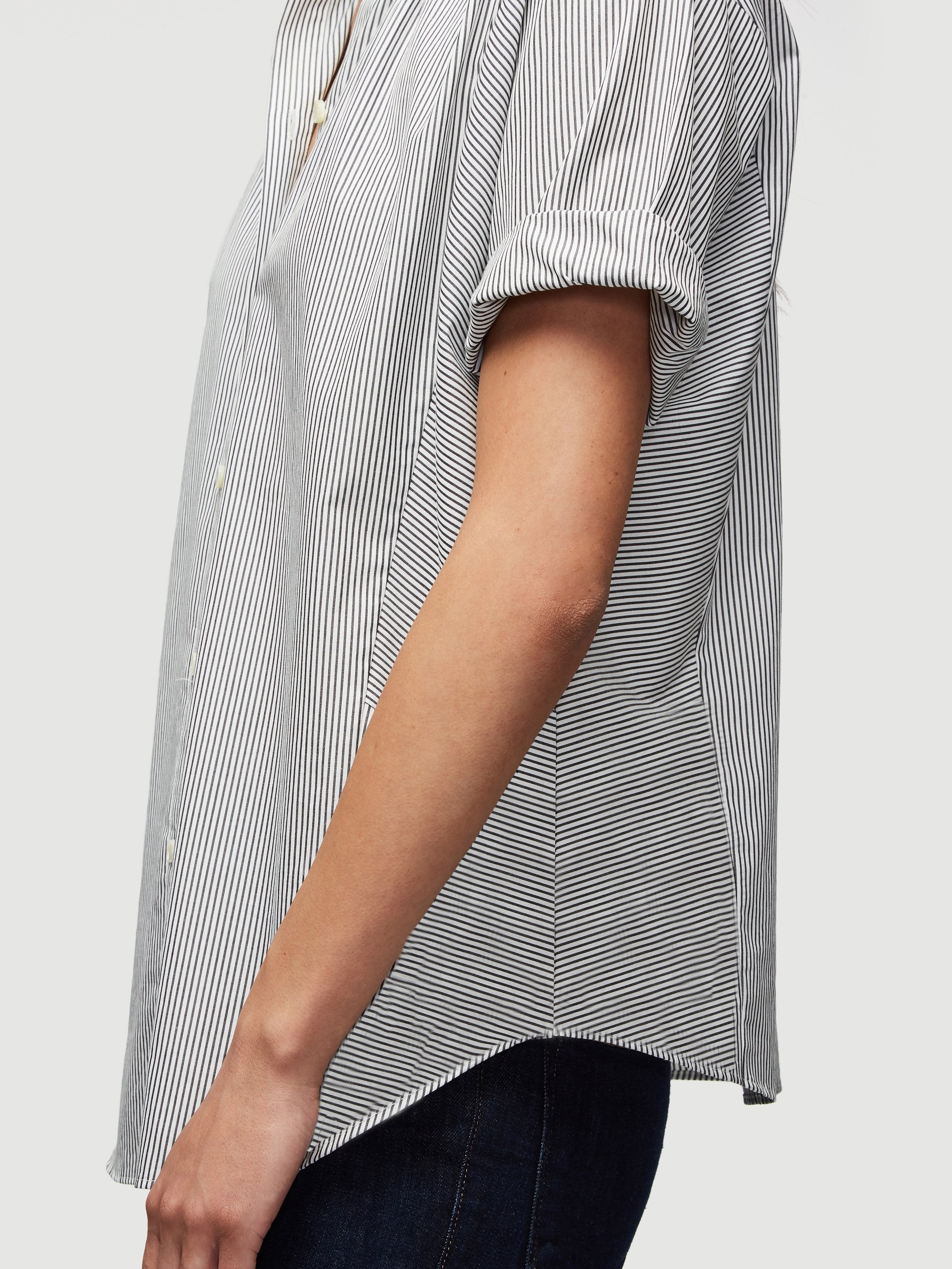 top detail view 