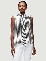 Classic Sleeveless Silk Cravat 