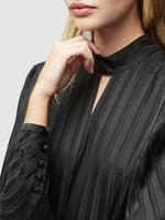 Jacquard Keyhole Top 