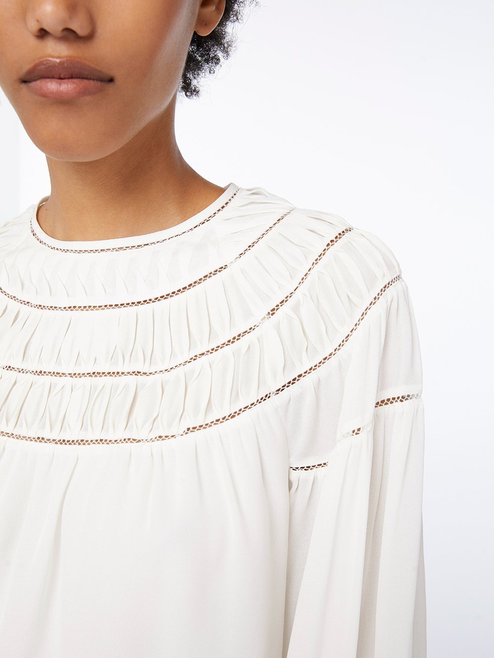 top detail view alt:hover