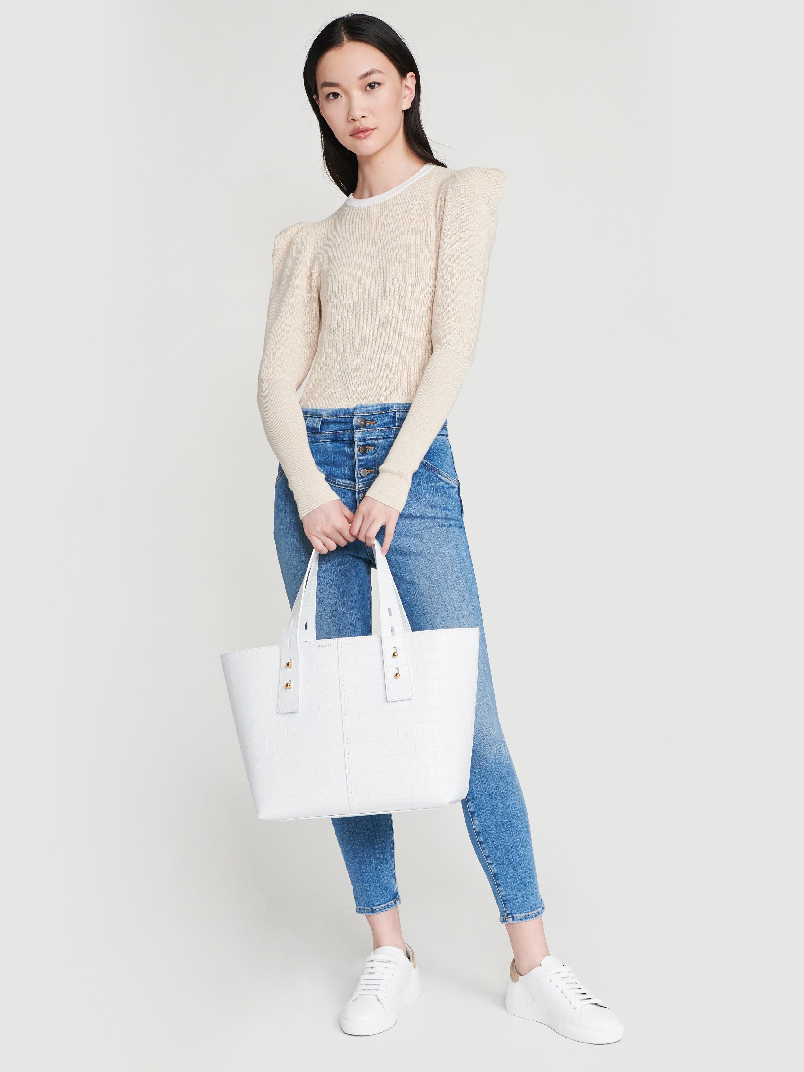 handbag front view 2 