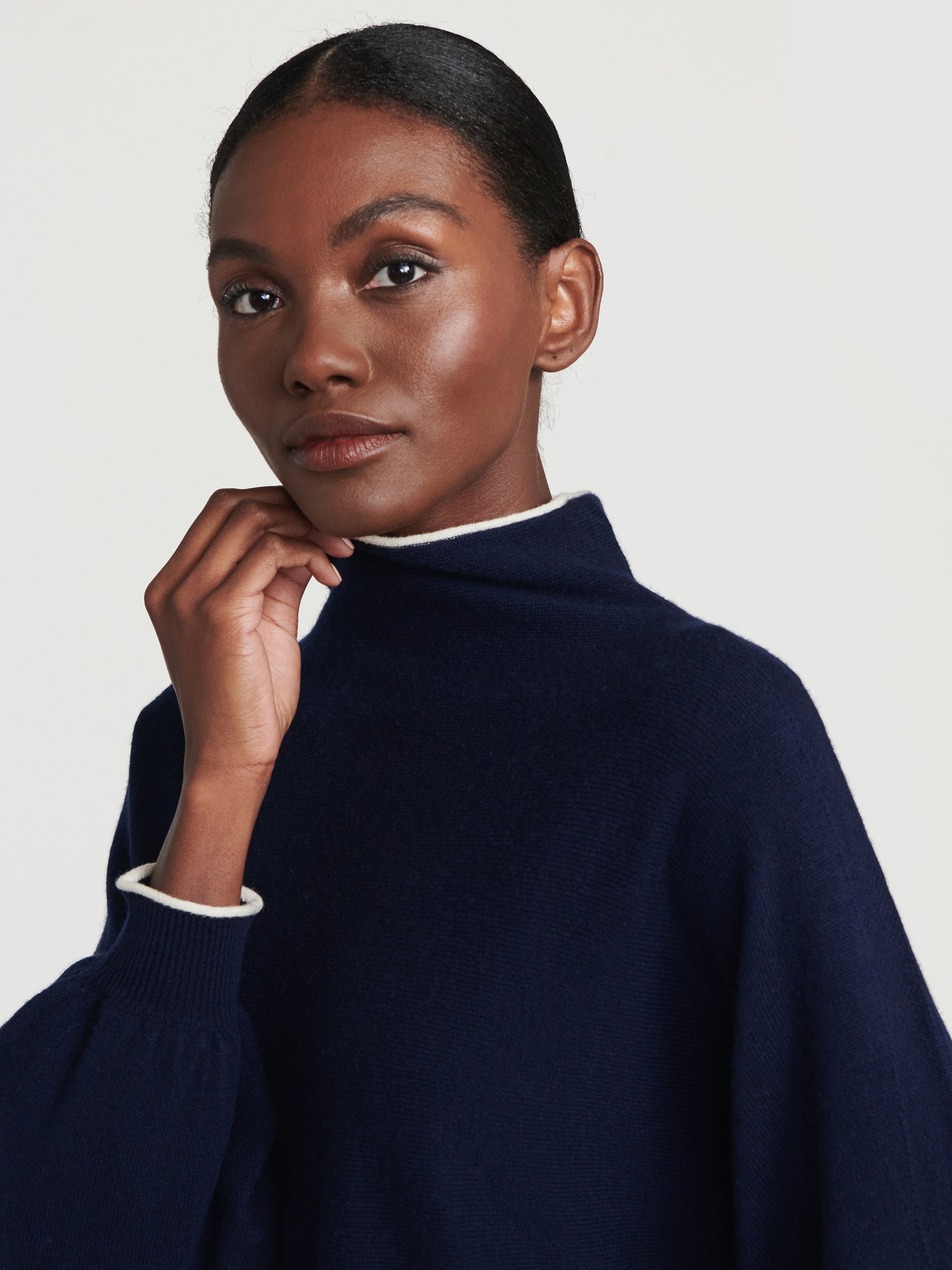 sweater detail view 