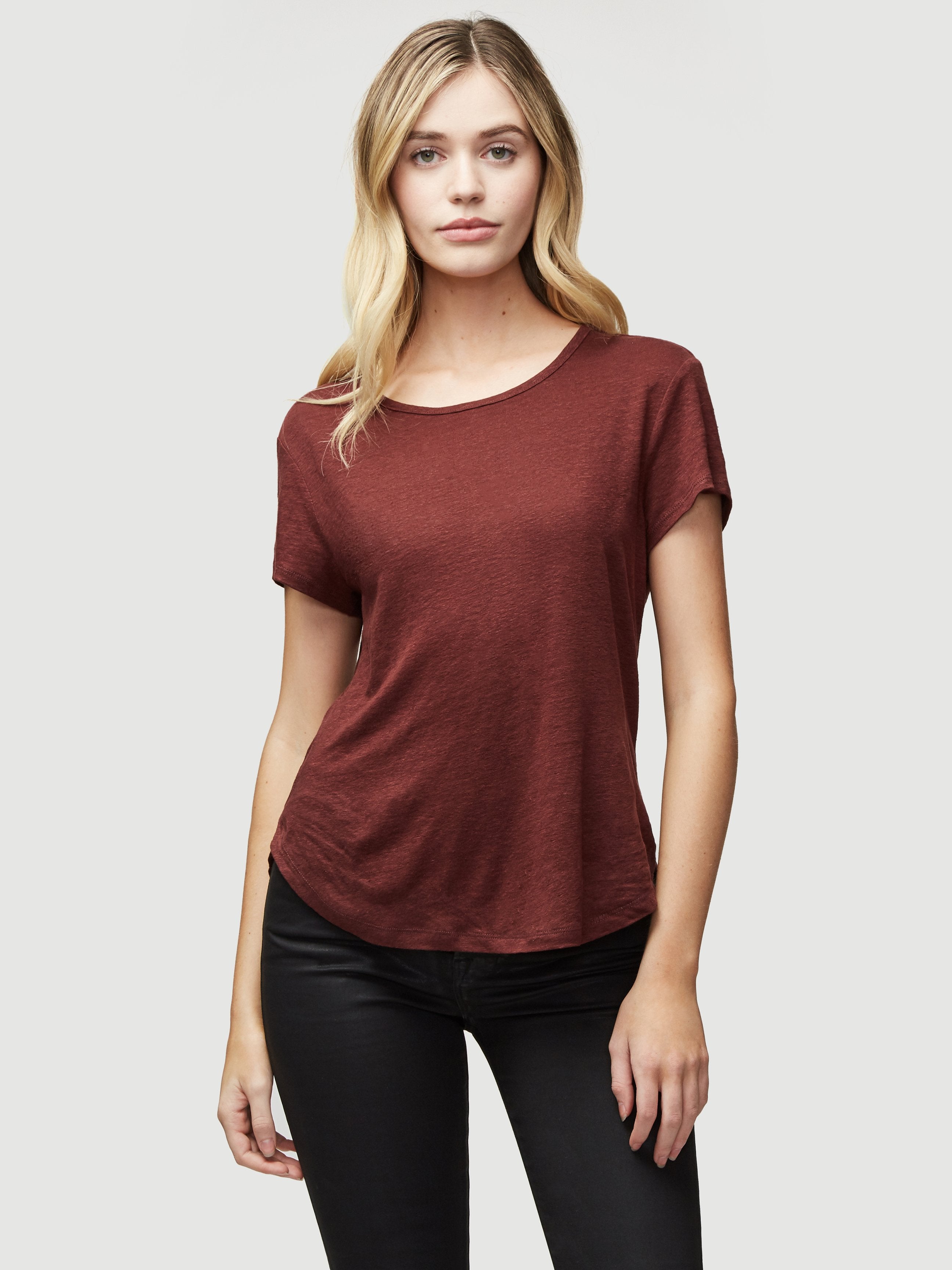 tee front view
