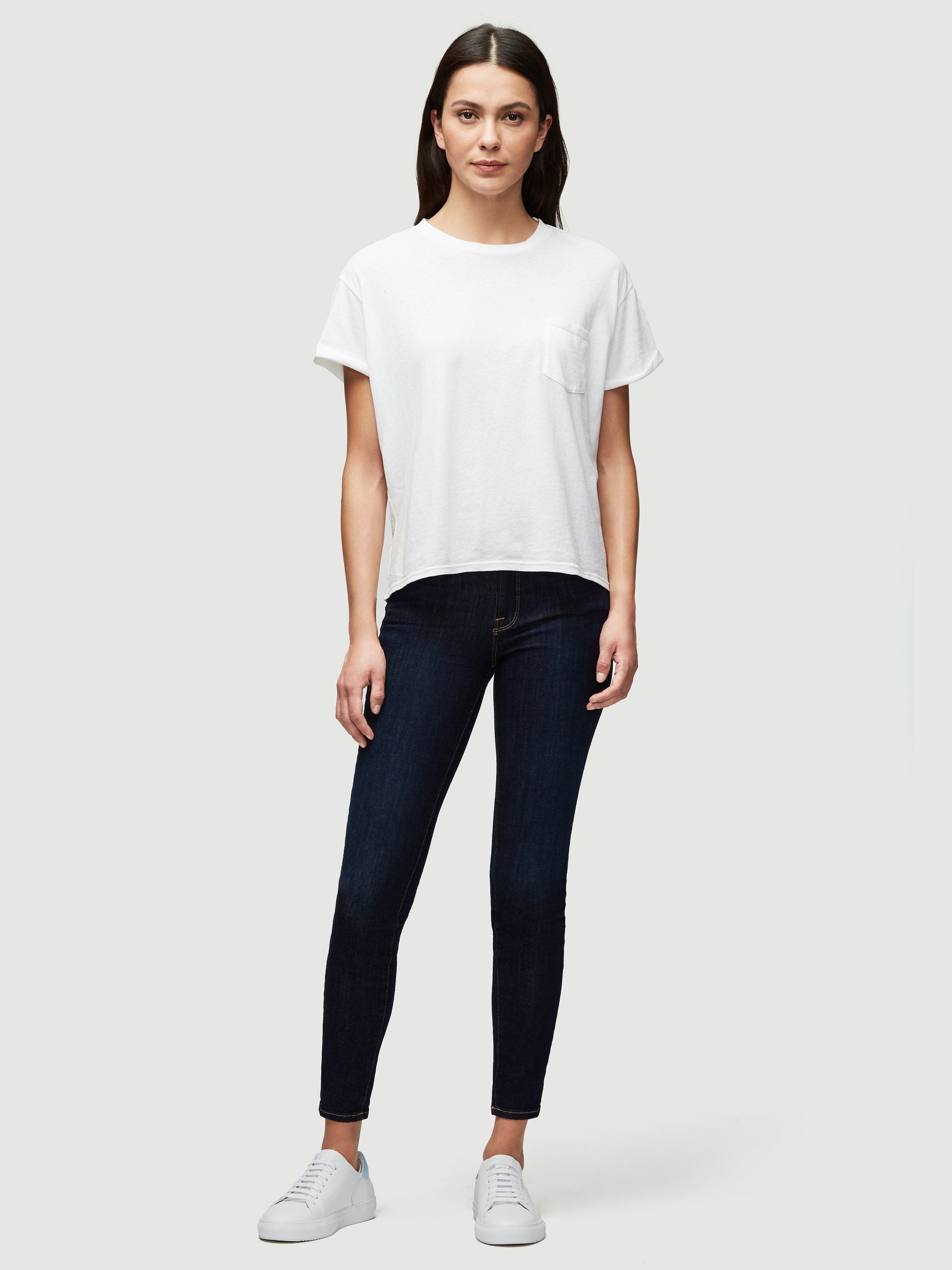tee front full body view