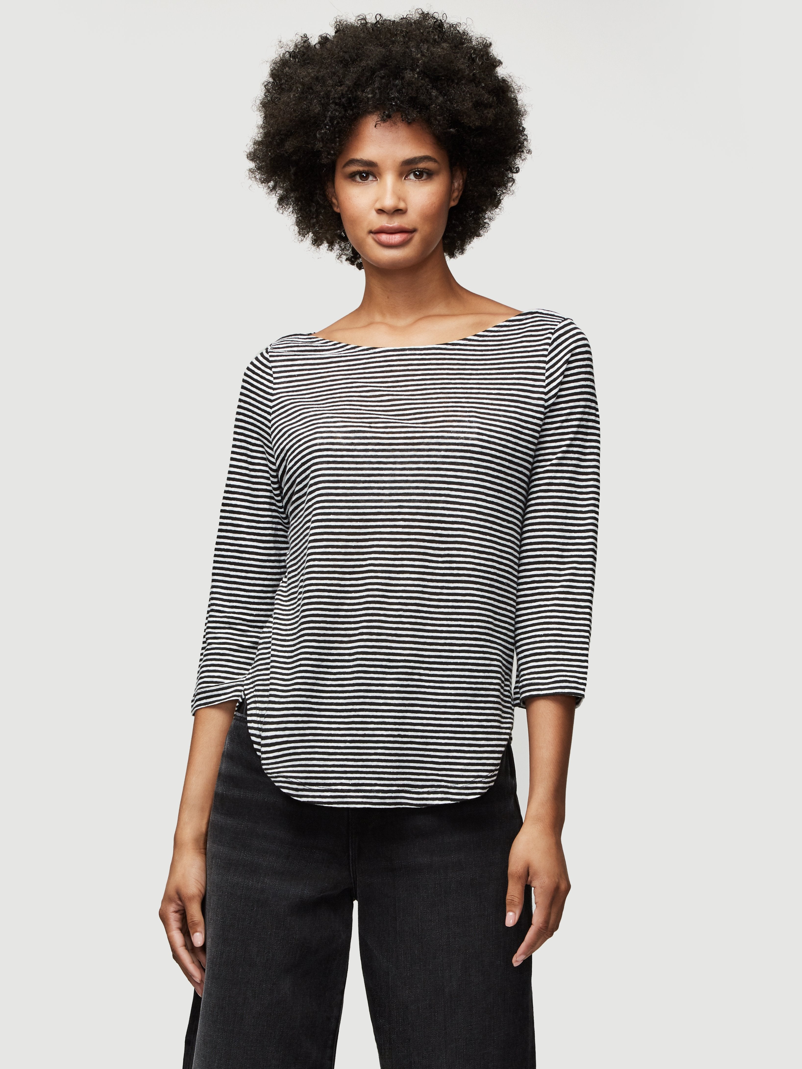 tee front view